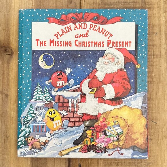 The Missing Christmas Present Plain and Peanut M&M's Children’s Book - Picture 5 of 8